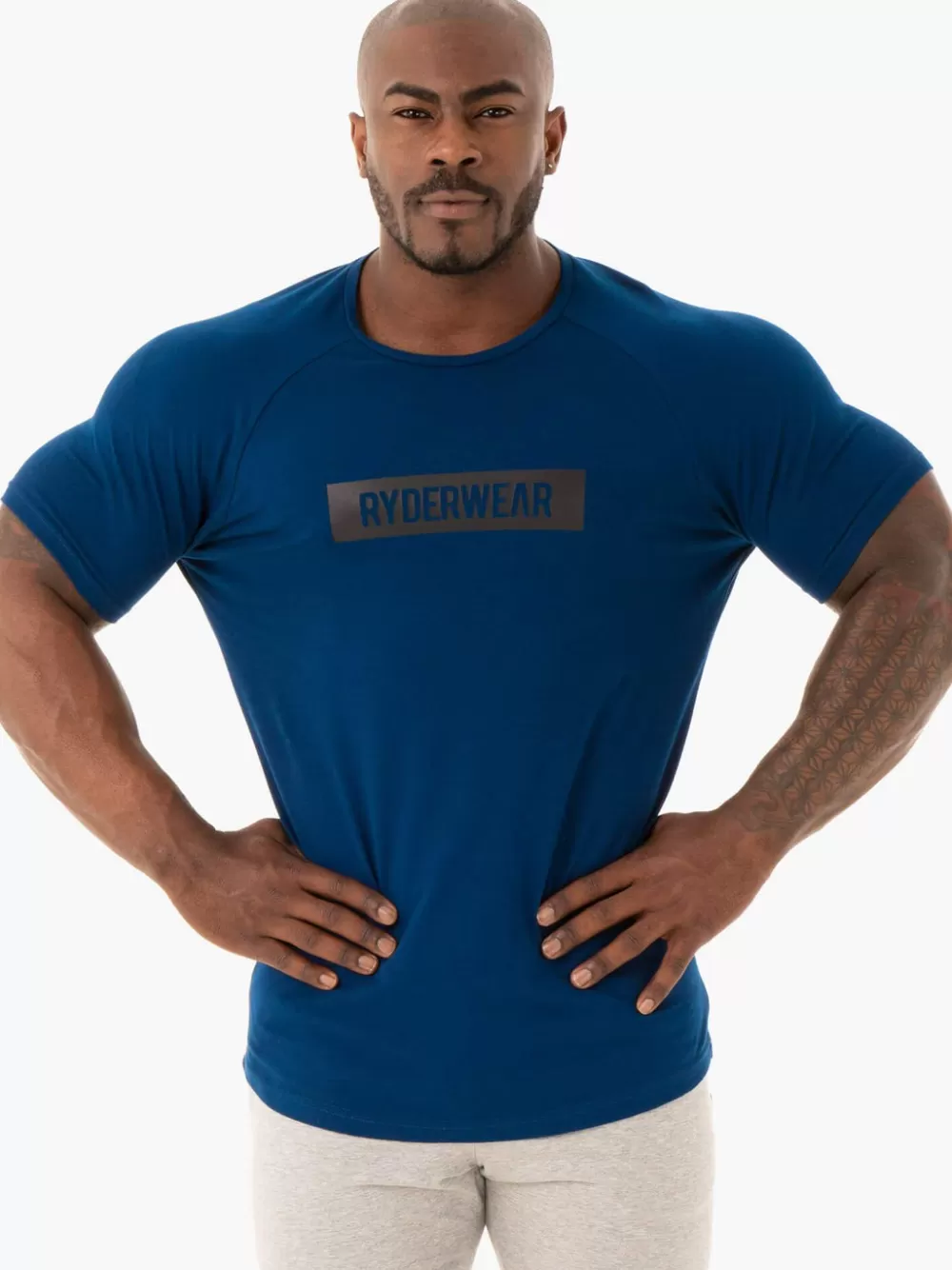 Clearance Base T-Shirt Mens Tops