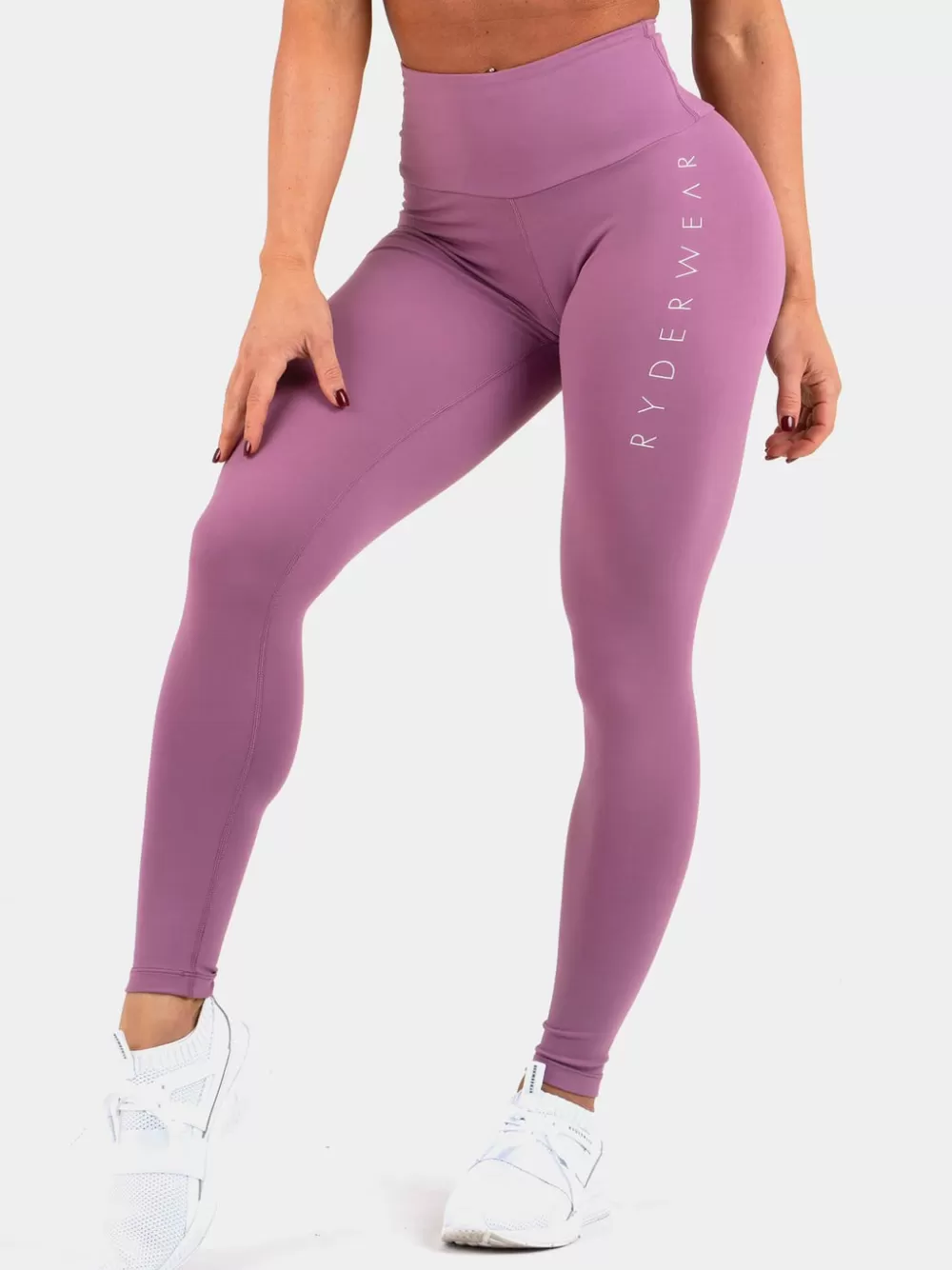 Outlet Staples Scrunch Bum Leggings Womens Leggings