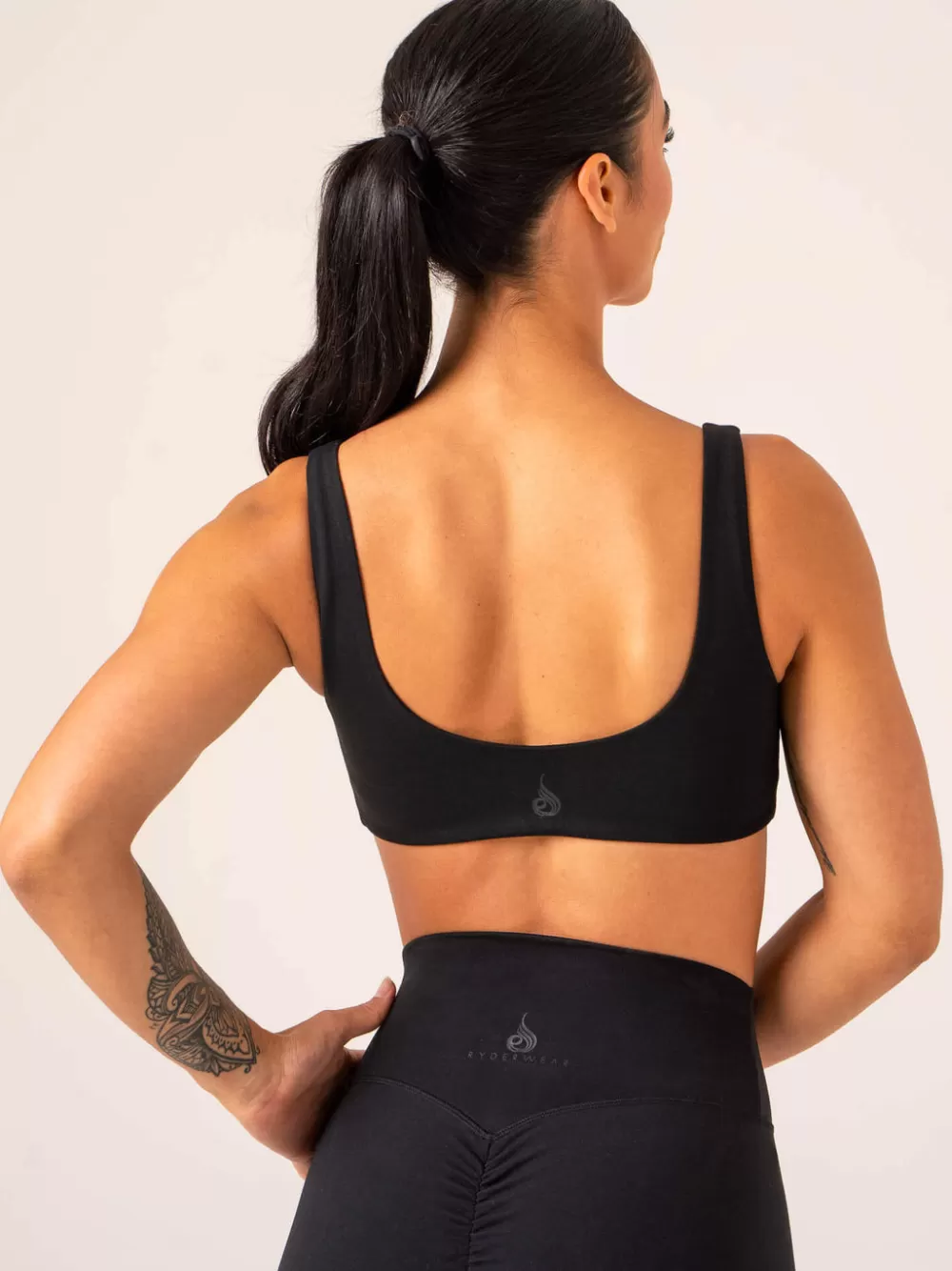 Online Unstoppable Lounge Bra Womens Sports Bras